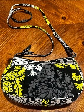 Vera Bradley Frannie Crescent Small Crossbody Purse Retired Pattern Baroque